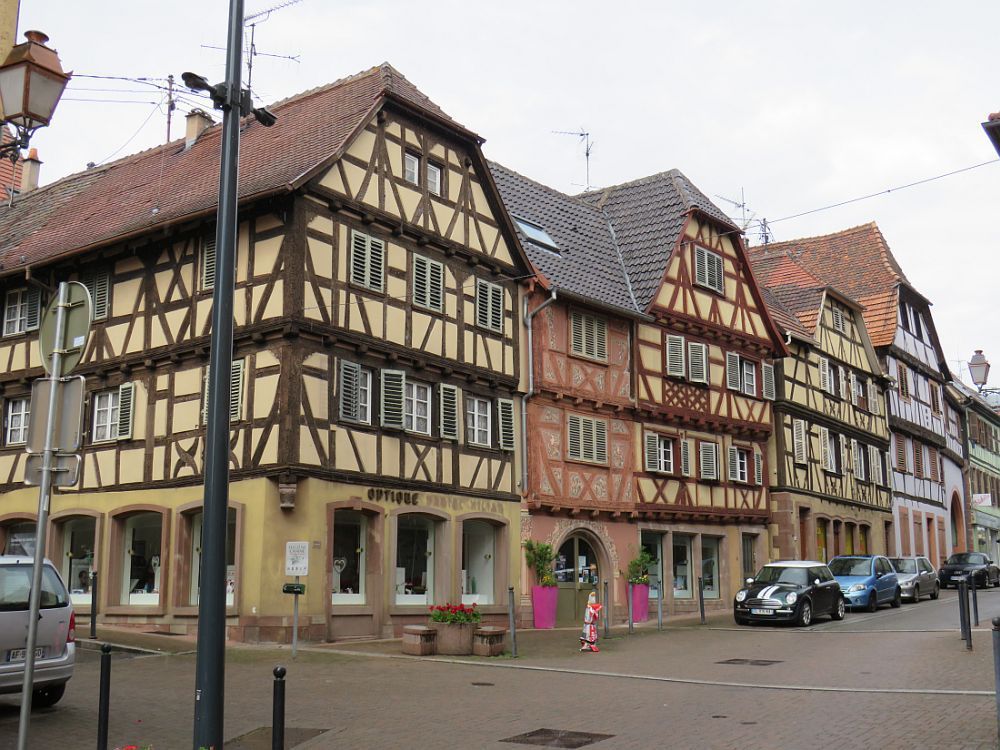 BOUXWILLER Village du nord de l’Alsace 