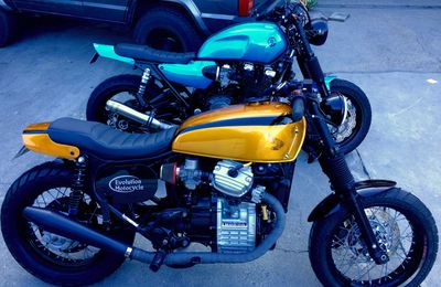 Yamaha XJR et Honda CX tracker 