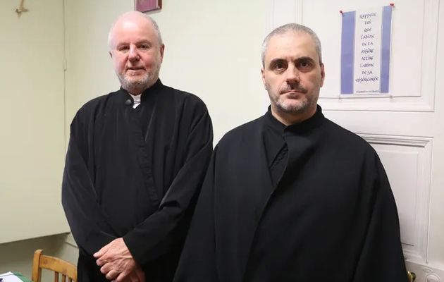 Ils veulent créer un monastère