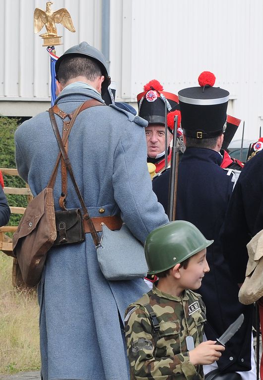 Grand rassemblement des reconstitueurs organisé par l'association "Histoire et Collection" le 23 juin 2013 à Chauconin-Neufmontiers