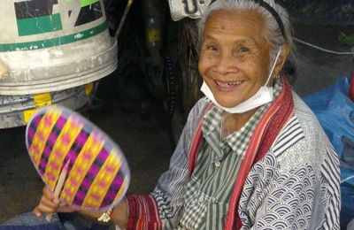 Visages de Thailande (25-15)