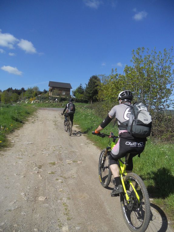 Lundi 16 Mai, Autour de Volvic, 25kms et 530 D+