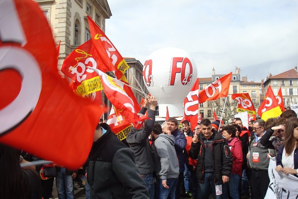 31 mars: 5000 manifestants au Puy, 1million 200 000 dans le pays, une grève très suivie