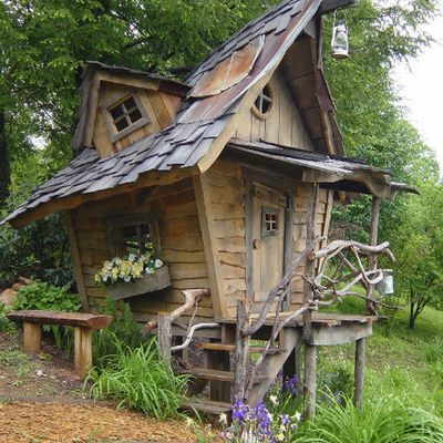 Cabanes dans les bois, comme quand on était gosse