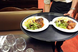 Restaurants : comment savoir si votre plat est cuisiné sur place ?