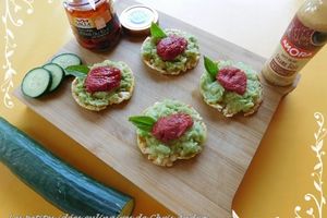 Tartines au concombre et tomates 