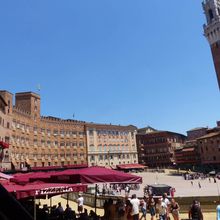 Sienne -3- Piazza del Campo et le "Palio"