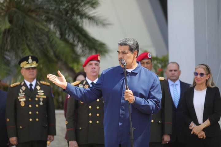 Maduro al regresar a Venezuela: Se han abierto las puertas para una etapa esplendorosa en las relaciones con China