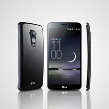 LG presenta el primer smartphone curvo en el Perú