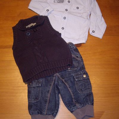 Ensemble Tape à l'oeil 9 mois 6€