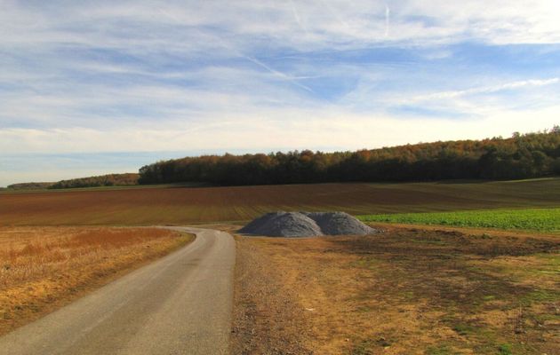 carrefour_Chemin Residence la ferme de l'Essart_Rue de Crépy en Valois