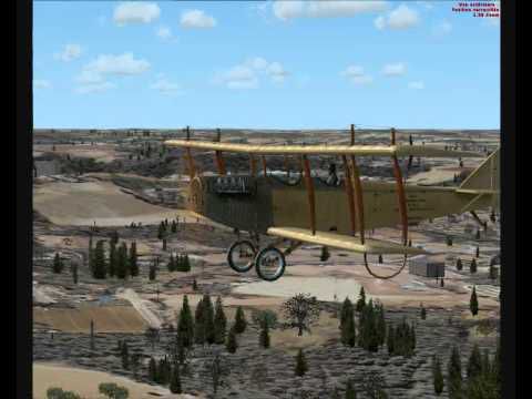 Tour de piste en Curtiss JN-4D, par Razmot54...