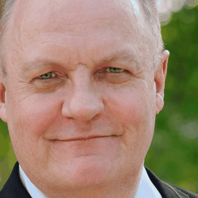 François ASSELINEAU – Président de l’Union Populaire Républicaine (UPR)