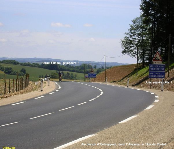 Dimanche 6 juin, sous le soleil, Jean Paul et Christian enfourchent leur bécane. Ils quittent leurs pénates méridionaux pour rallier Montbizot dans la Sarthe, à plus de huit cents kilomètres de St Georges d’Orques. 810 Km du 6 au 11 juin 2010