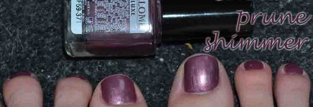SALOME prune shimmer et sa pédicure