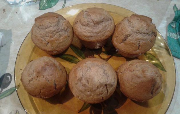 Muffins fleurs de lavande à la farine de châtaignes