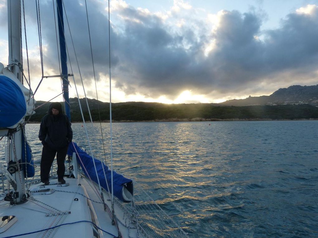 Préparation du bateau à Martigues, puis Martigues à Paxos, du 4 au 22 juin, avec Guy et Gérard