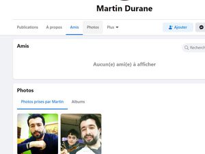 Les faux. On trouve le VRAI sur le Net. Profil avec ZERO amis ?? 