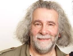 October 7th 1945, Born on this day, Kevin Godley, drums, vocals, 10cc, (1975 UK No.1 & US No.2 single ‘I’m Not In Love’, plus 10 other UK Top 30 hits including 2 No.1’s). Godley And Creme (1981 UK No.3 single ‘Under Your Thumb’). Video producer.