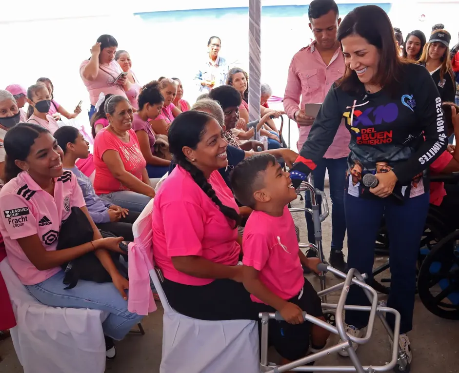 Alcaldía de Puerto Cabello entregó más de cincuenta ayudas técnicas en el Mes de la Mujer 