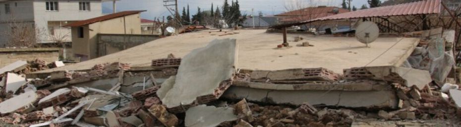 Tremblement de terre : Traduction de l'article d'ANF sur les normes de construction au Rojava. 