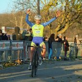 Valentin Cosnier (VS Chartrain) vainqueur à Toulouse devant Laudélino Plas, junior surclassé (Albi Vélo Sport) et Thibaud Saint-Guilhem (CSO Millau) - Juniors , Quentin Zendrini (UA La Rochefoucauld) vainqueur ! + photos de Zoé Soulard - (Guy DAGOT - Sud Gironde - CYCLISME - Actualité Cyclisme Sud-Ouest) - Les actus du cyclisme