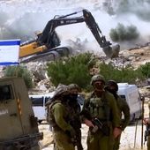 Vidéo. Les bulldozers israéliens rasent un village bédouin en Cisjordanie occupée