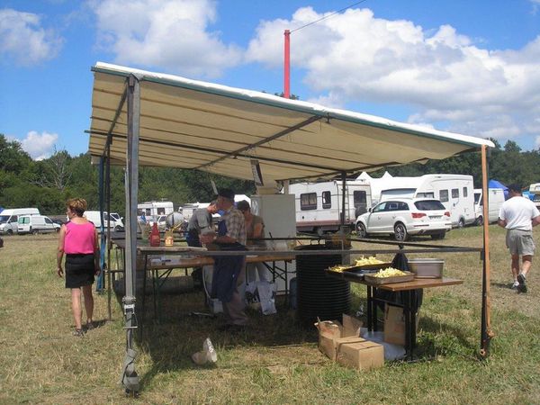 Auto Terre à Bazaiges