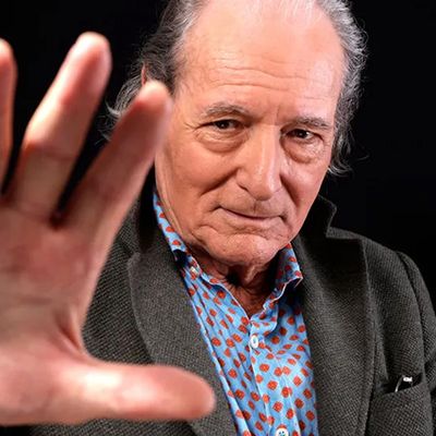 TIENS, UN REALISATEUR FRANCAIS