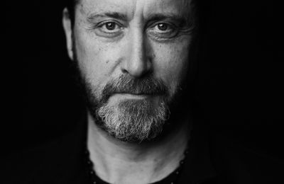 Franck Marchal sort le superbe clip électro Amniotic Ecstasy