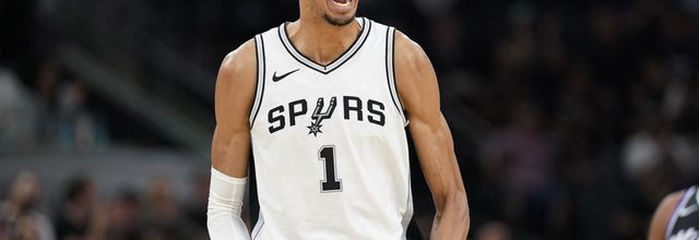 A la Une sur l’écran télé : C+ en bourse, C+ perd les Oscar mais diffusera les NBA Paris Games, Public Sénat, Danse avec les stars, Enora Malagré, Malik Bentalha, Déprogrammation sur Fr5, Zap, Ligue 1, Disney +