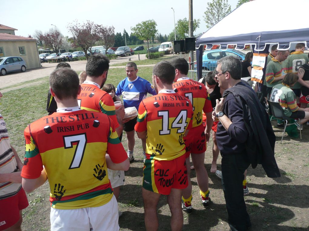 2ième participation du Touch' au Tournoi à 7 de St Laure - Seleçao largement composée de basketteurs et emmenée par Capt'ain Brico