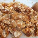 Peanut brittle