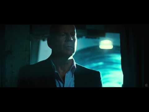 THE EXPENDABLES 2 Trailer HD