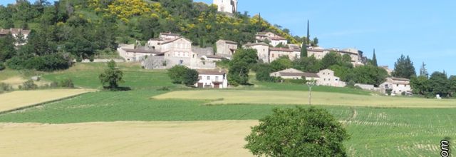 Montclar-sur-Gervanne 1 : Le village / Balade dans la Drôme