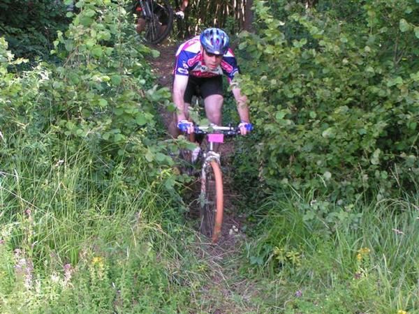 <strong><em>superbe&nbsp;matin&eacute;e pour la rando des pompiers le 8 juillet 2007 o&ugrave; 225 participants se sont lanc&eacute;s sur les differents circuits que les sapeurs pompiers leurs avaient concoct&eacute;</em></strong>