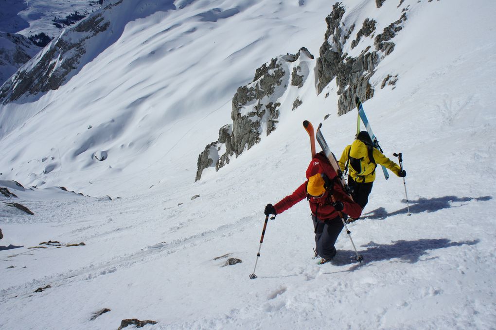 Ski de Randonnée : Massif Borne/Aravis - Couloir du Cu Déri - 