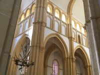 Un chef d'oeuvre de l'art roman : la basilique de Paray le Monial