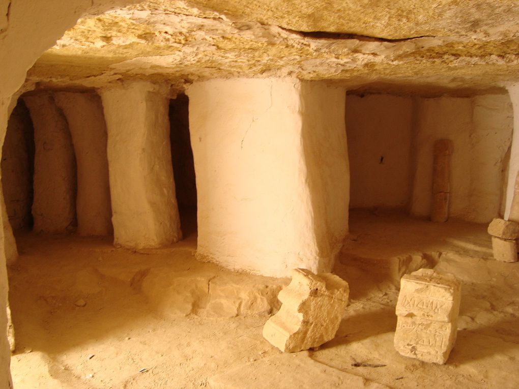 Villages troglodytes, ksar de Douiret, ksar Hedada, Cheneni, Ras el Oued, paysages de la région de Tataouine