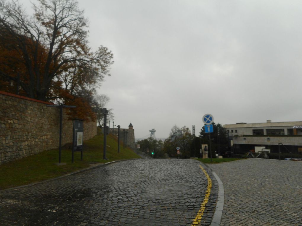 Le château de Bratislava.