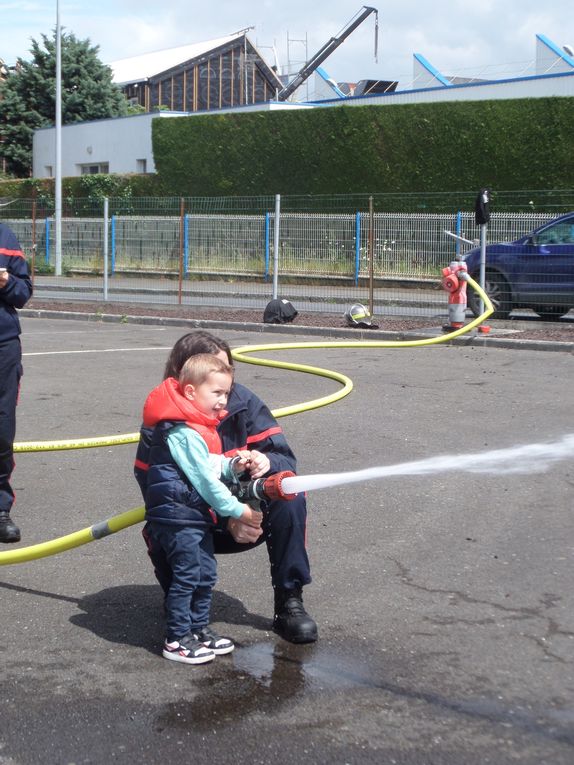 Visite de la caserne des pompiers 