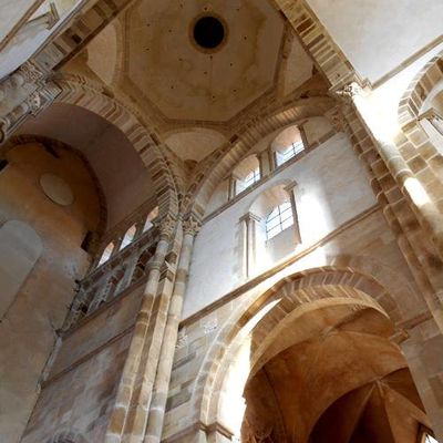 Abbaye de Cluny, capitale spirituelle au rayonnement européen - Un trésor en 2017