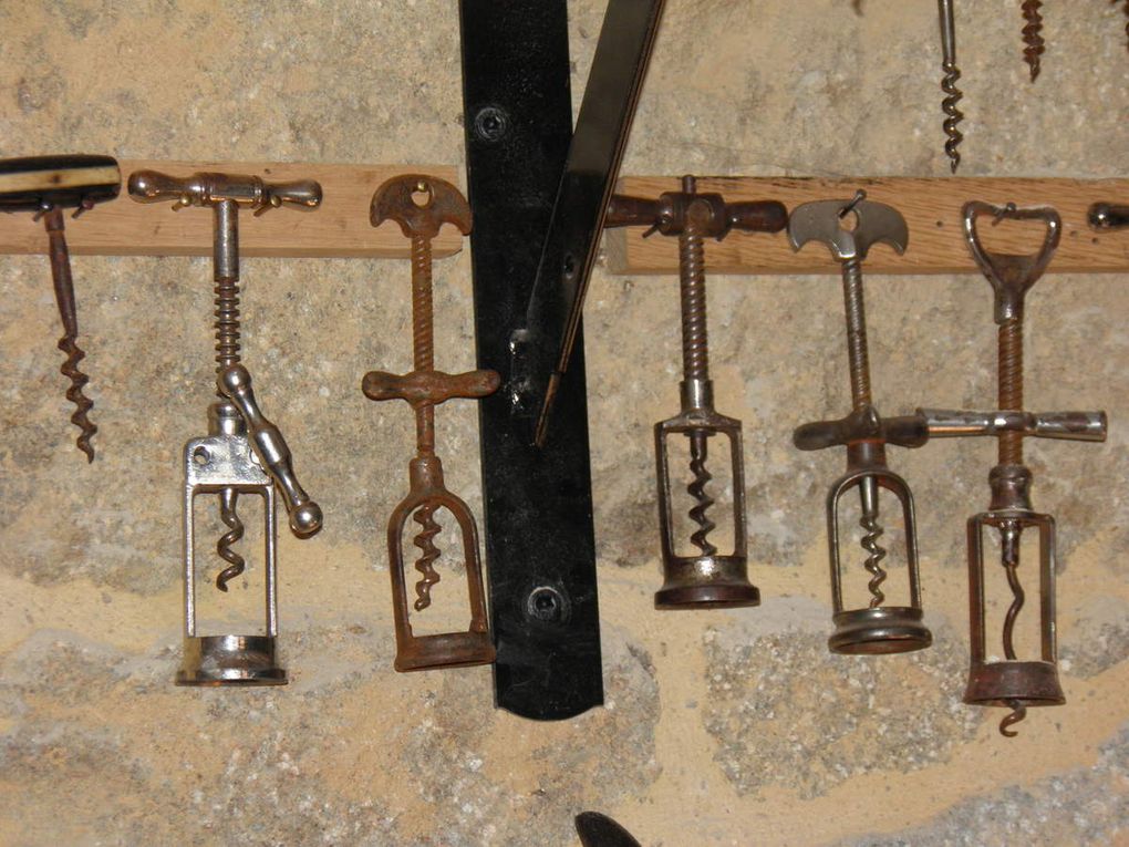 Photos de la visite des Fins Goustiers à la ferme cidricole de Hugues et Corinne Desfrièches.