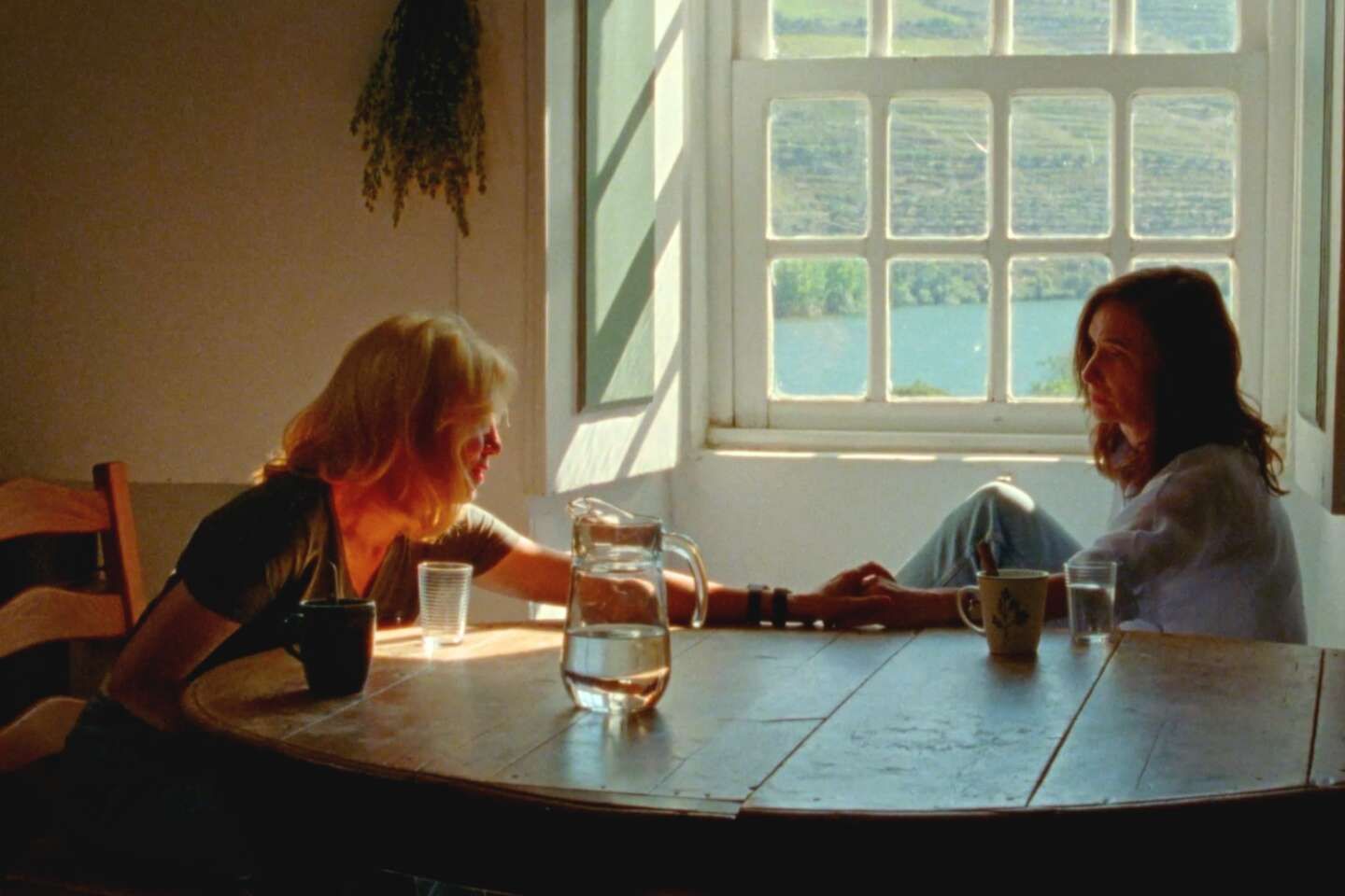 Madres (2024) Victor Iriarte