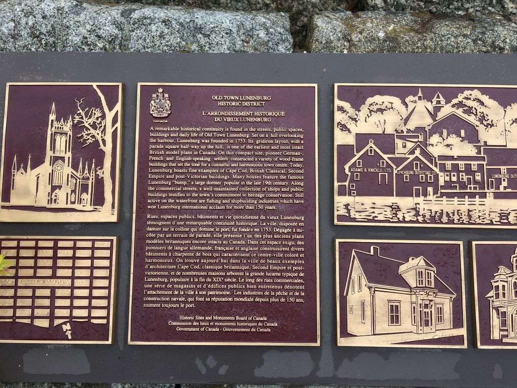 Ste Margarets Bay: Lunenburg, ville portuaire fondée en 1753 et désignée Patrimoine Mondial de l'Unesco en 1995 pour son architecture historique