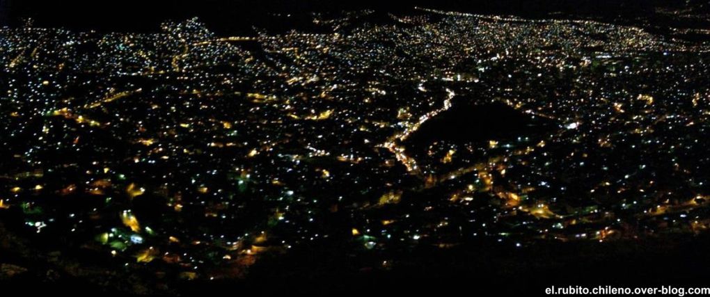 La Paz.... des délires de fou, des combats de catch féminins qui terminent en sang, du cactus hallucinogène, une ville vivante et vraiment unique! 5 jours de pur bonheur. Merci Brice, Laura, Emi, Osmar et bien sur le Loki Hostellllll