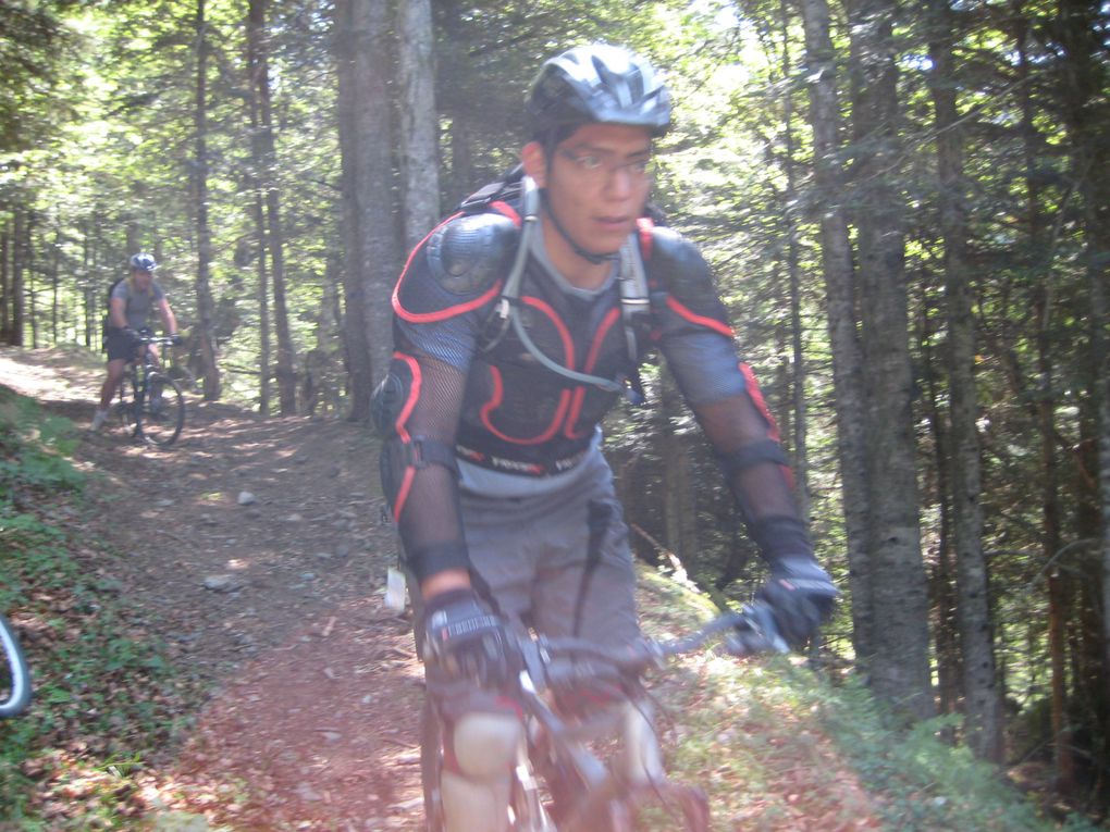 Sortie VTT club: descentes Superbagnères / Luchon qui a eu lieu le mardi 28 juillet 2009.