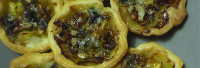 tartelettes pomme roquefort et noix