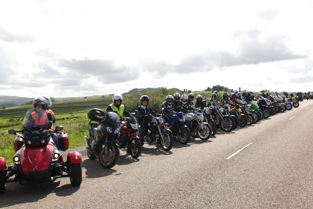 Pour lutter contre la mucoviscidose, les motards répondent toujours présent... Cette année encore sous un soleil radieux.