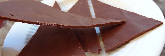 Tuiles croustillantes au chocolat et praliné